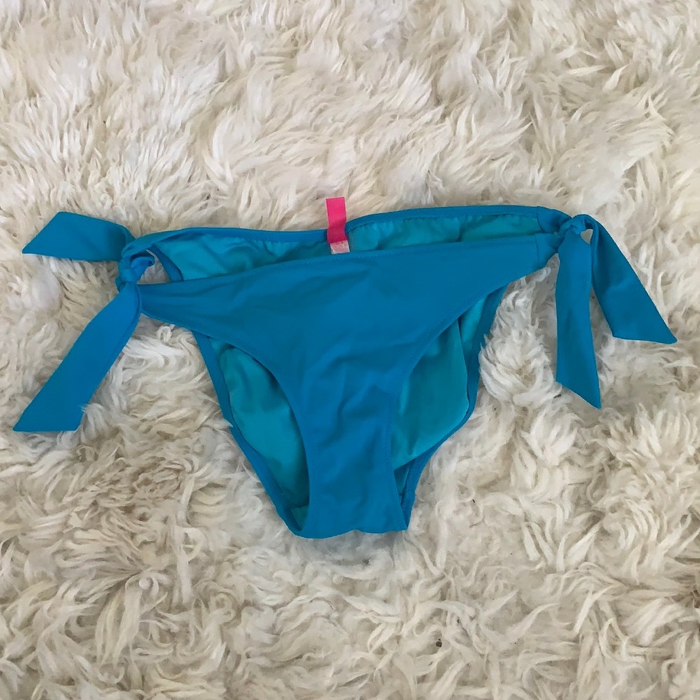 Victoria’s Secret bikini bottoms